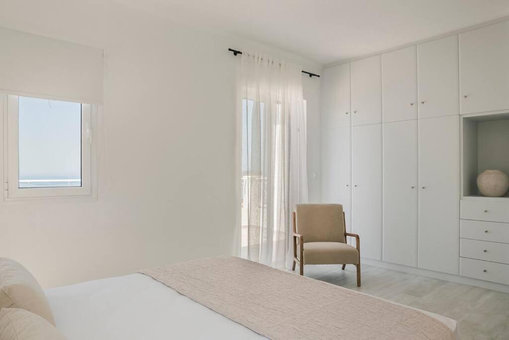 Lourdas White Villa Lourdata  Bagian luar foto
